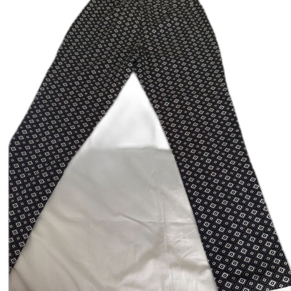 Women's Focus 2000 12 p Pants Black and white
